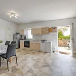 2 Bedroom Stunning In * Вели-Лошинь